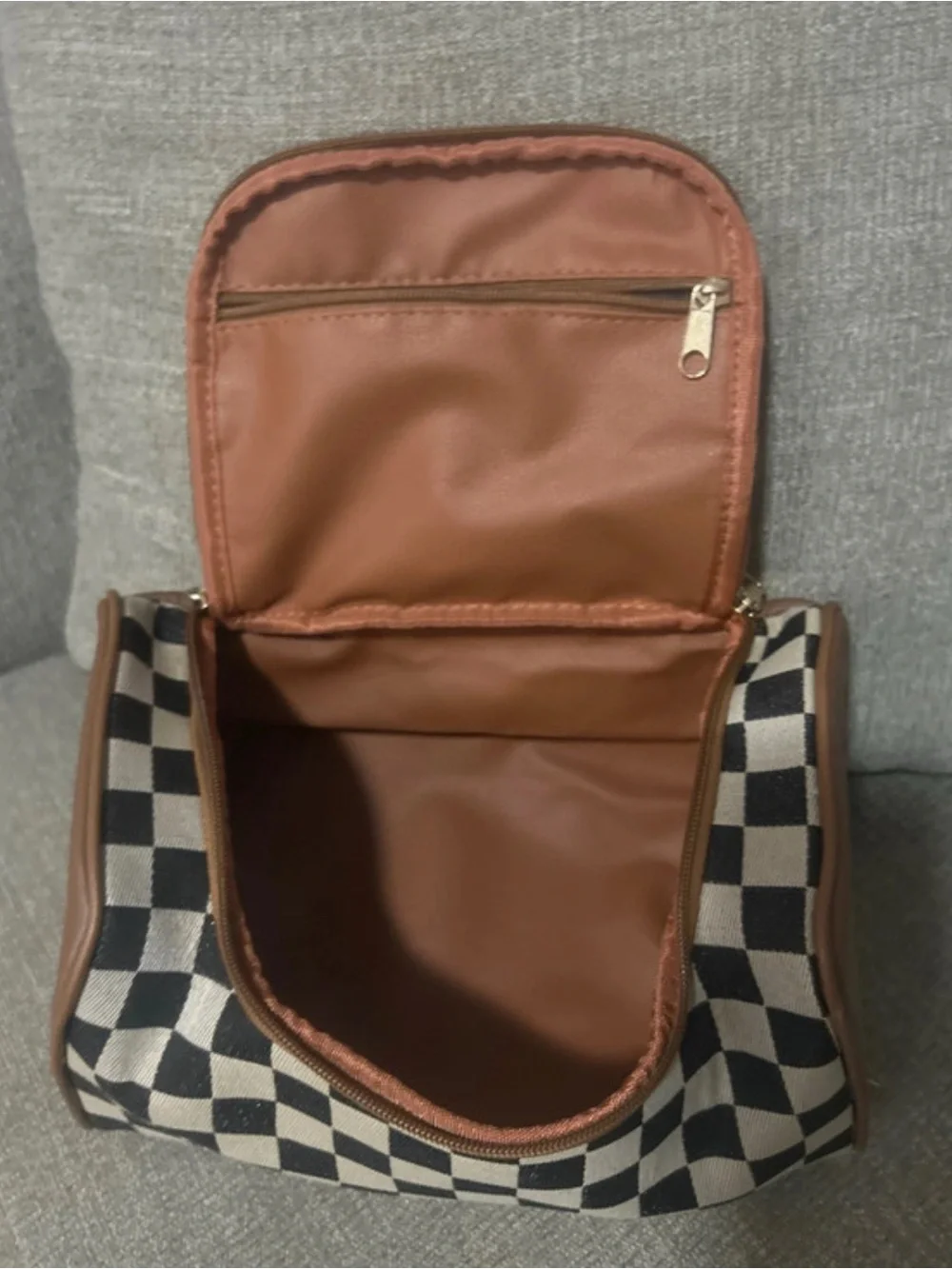 N/A compact cosmetic